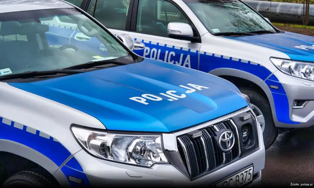 Interwencja policji uratowała życie mężczyzny podczas wieczornego patrolu